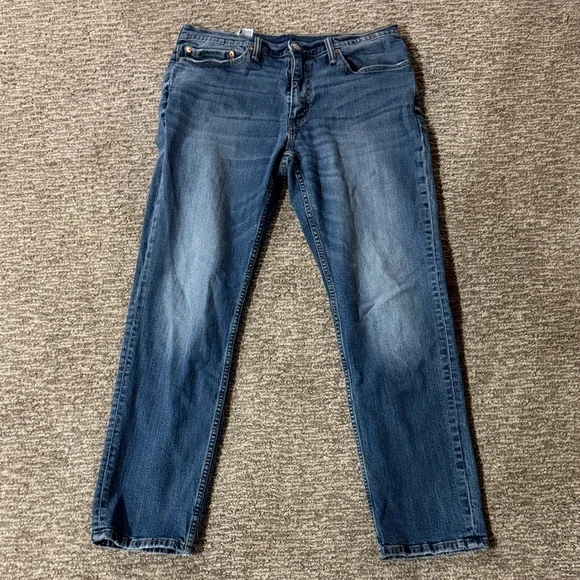 Classic Levis Blue Denim Jeans - Picture 1 of 5